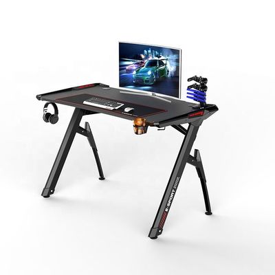 Gepersonaliseerde computer pc gaming bureau tafel voor internet gaming met PU oppervlak materiaal