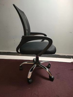 Verstelbare mid-back mesh kantoorstoel voor executive comfort en aanpassing