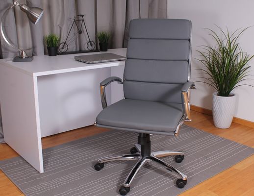 Achterkant Executive Draaibaar kantoor bureau stoel met geribbelde Puresoft bekleding en lumbaal steun